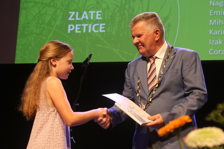 ZLATA PETICA 054 FOTO LJUBO VUKELIČ